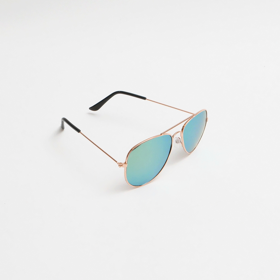 ペット用・子供用サングラス緑の左斜め写真